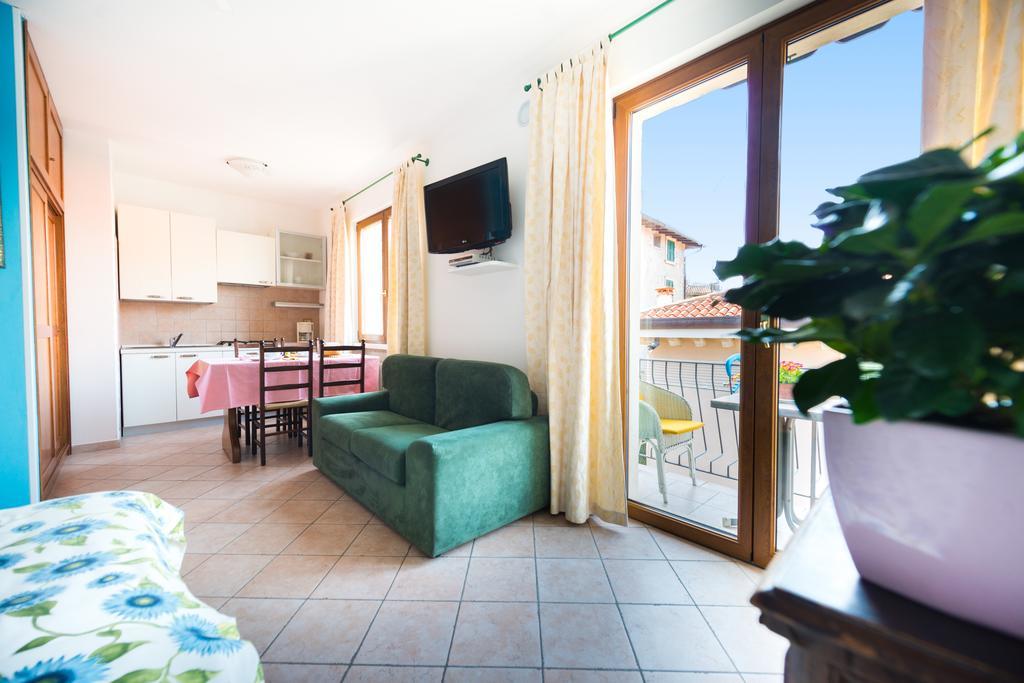 La Toresela Apartment Malcesine Bagian luar foto